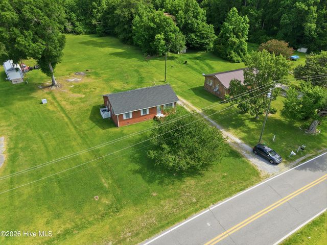 3236 Grainger Station Road, Kinston, NC 28501