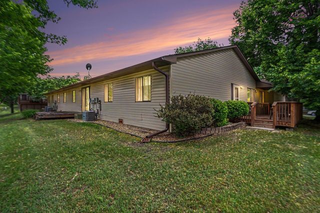 8689 134th Street W, Apple Valley, MN 55124