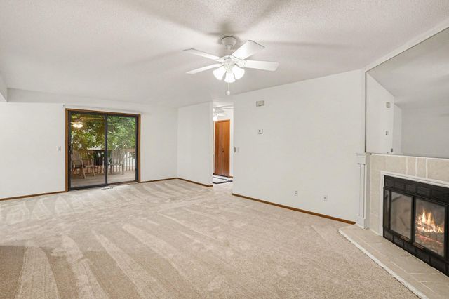 8689 134th Street W, Apple Valley, MN 55124