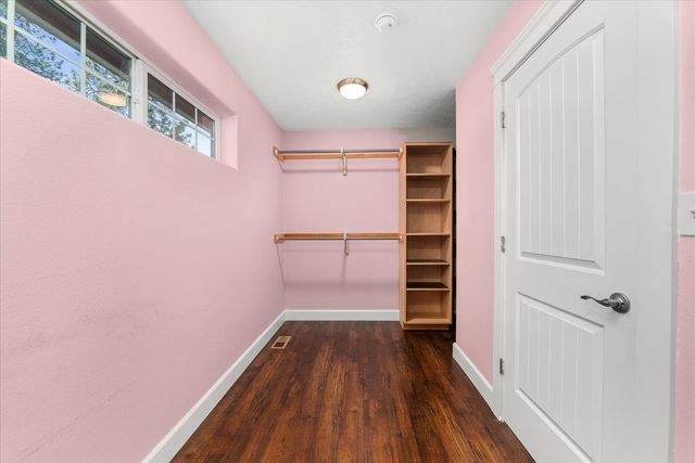 1250 S Greene St, Spokane, WA 99202