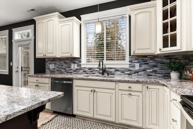 1250 S Greene St, Spokane, WA 99202