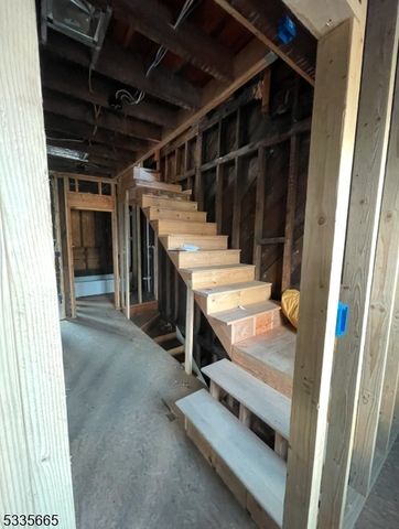 377 Littleton Ave, Newark City, NJ 07103
