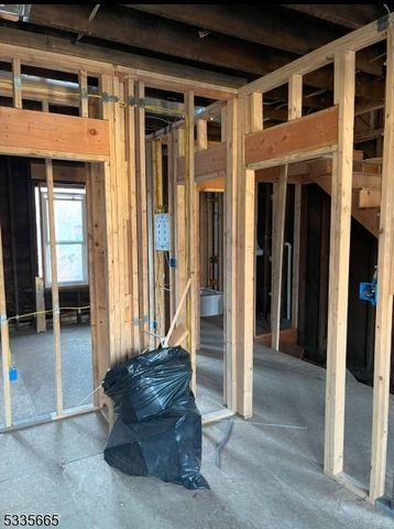 377 Littleton Ave, Newark City, NJ 07103
