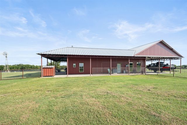 1050 County Road 5025, Leonard, TX 75452