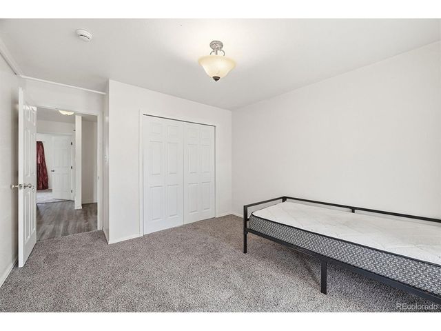 1550 Hiawatha Dr, Colorado Springs, CO 80915