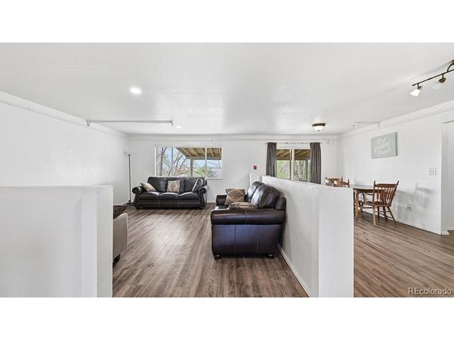 1550 Hiawatha Dr, Colorado Springs, CO 80915