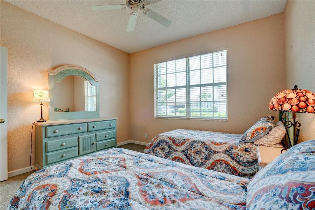 Image 32 of property listing at 4701 Carlton Golf Drive, Wellington, FL 33449