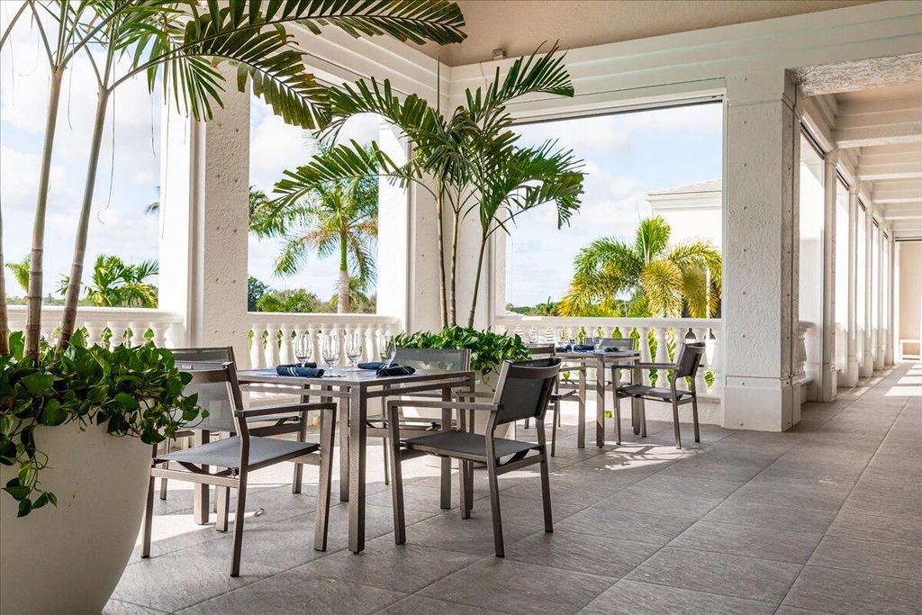 Image 56 of property listing at 4701 Carlton Golf Drive, Wellington, FL 33449