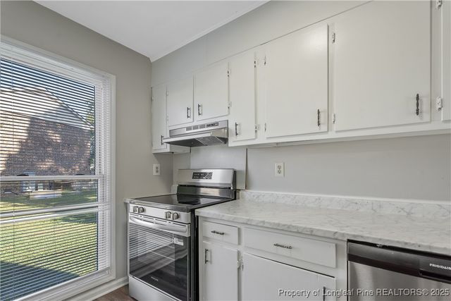 416 Kirkcaldy Court, Fayetteville, NC 28314