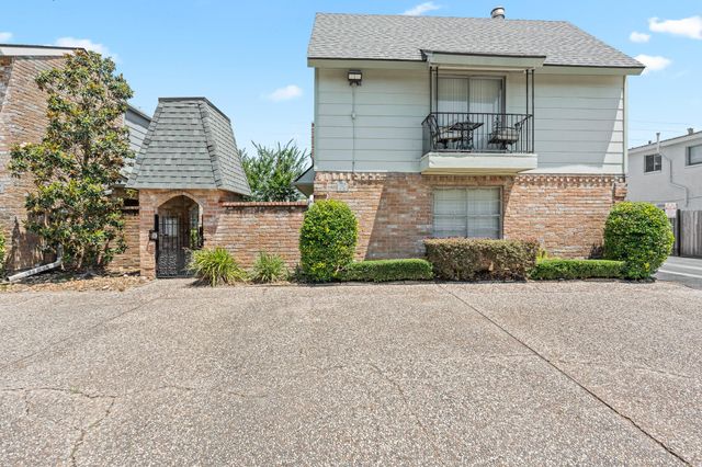 5514 Beverlyhill Street 2, Houston, TX 77056