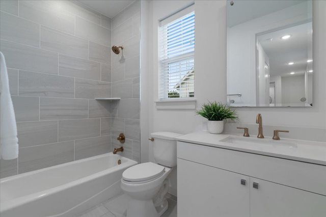 2624 Metcalfe RD 10, Austin, TX 78741