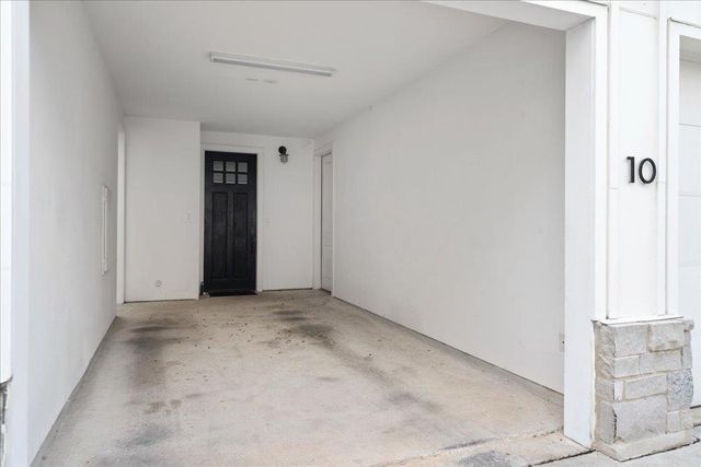 2624 Metcalfe RD 10, Austin, TX 78741