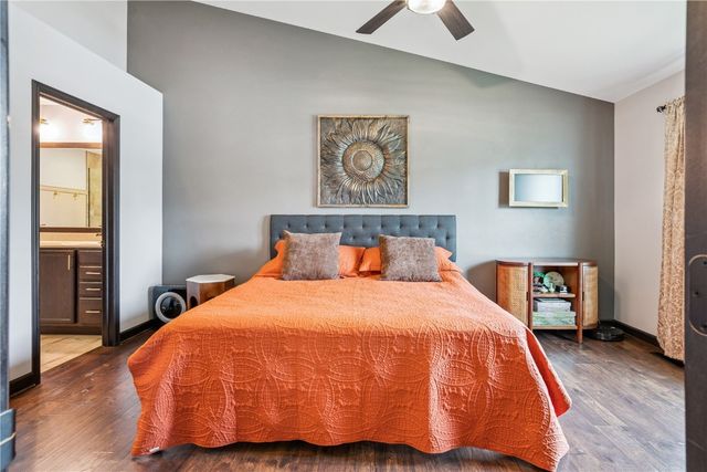 435 E Jefferson Street, North Liberty, IA 52317