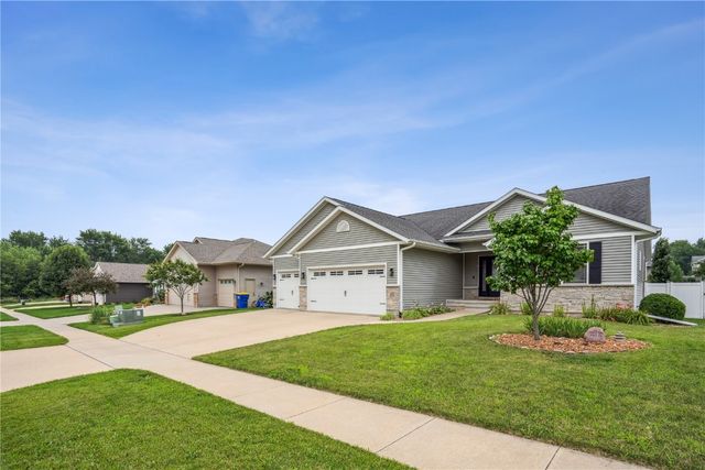 435 E Jefferson Street, North Liberty, IA 52317