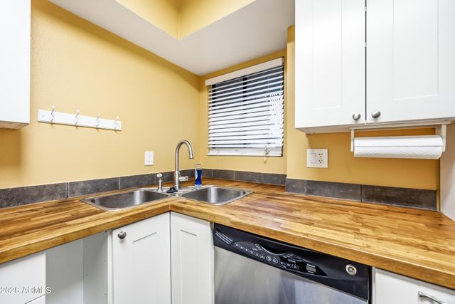 533 W GUADALUPE Road 1016, Mesa, AZ 85210