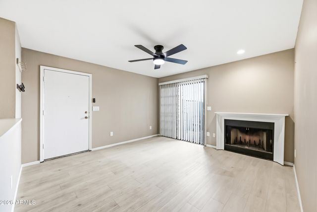 533 W GUADALUPE Road 1016, Mesa, AZ 85210