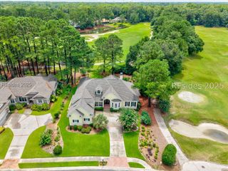 24 Victory Point Dr, Bluffton, SC 29910