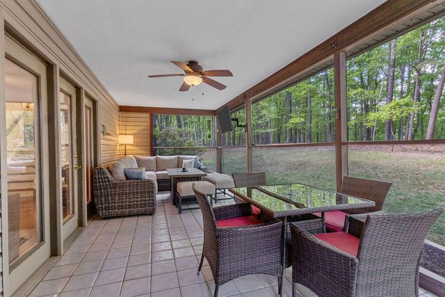 1546 Wanaga Way DR, Salem, VA 24153