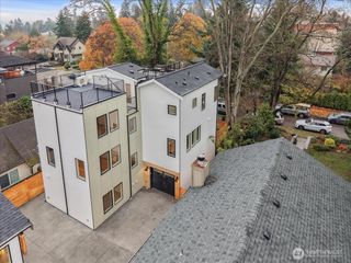 4104 49th Avenue SW #B, Seattle, WA 98116