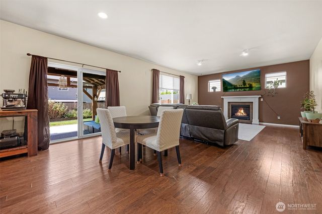 4814 80th Drive NE, Marysville, WA 98270