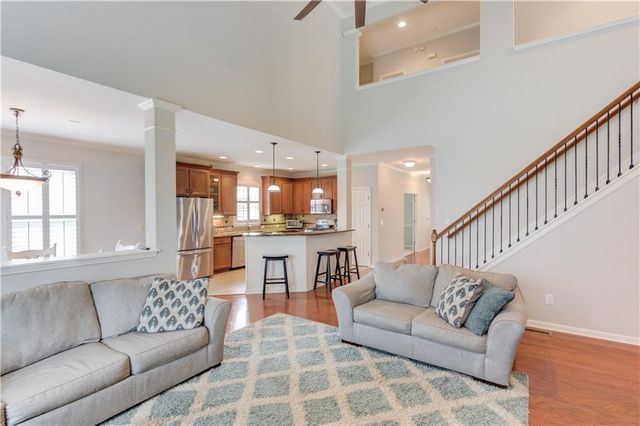 7568 Brookstone Circle, Flowery Branch, GA 30542