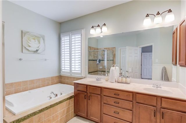 7568 Brookstone Circle, Flowery Branch, GA 30542