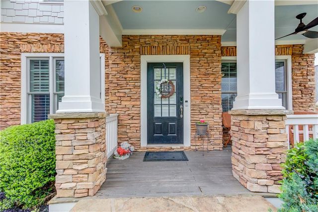 7568 Brookstone Circle, Flowery Branch, GA 30542