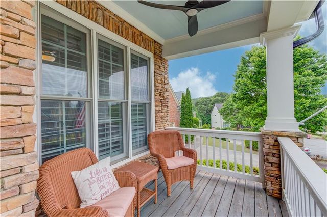 7568 Brookstone Circle, Flowery Branch, GA 30542