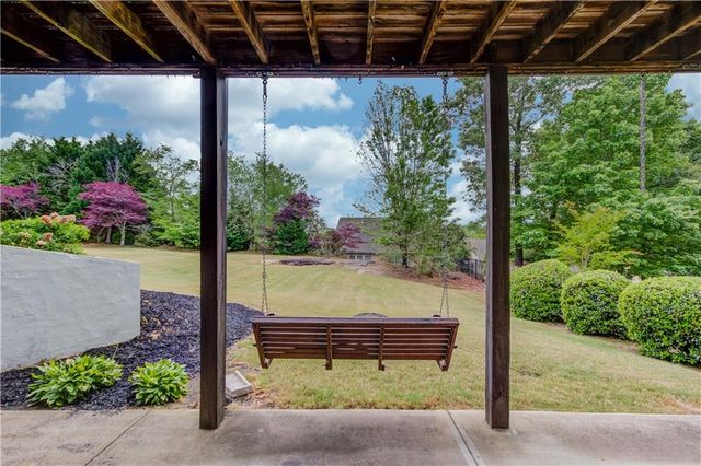 7568 Brookstone Circle, Flowery Branch, GA 30542