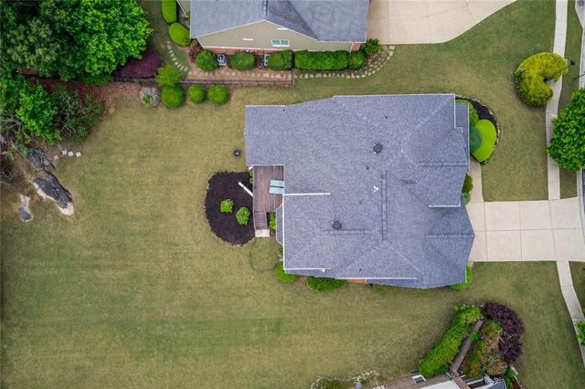 7568 Brookstone Circle, Flowery Branch, GA 30542