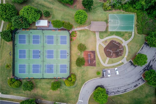 7568 Brookstone Circle, Flowery Branch, GA 30542
