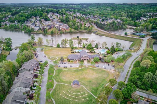 7568 Brookstone Circle, Flowery Branch, GA 30542