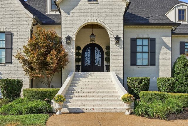9455 Coles Ferry Pike, Lebanon, TN 37087
