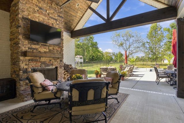 9455 Coles Ferry Pike, Lebanon, TN 37087