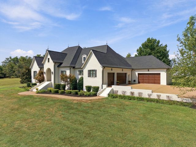 9455 Coles Ferry Pike, Lebanon, TN 37087