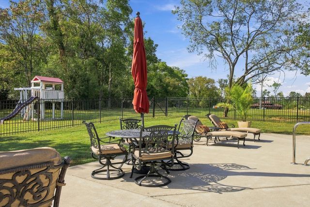 9455 Coles Ferry Pike, Lebanon, TN 37087
