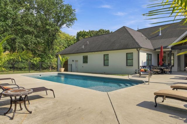 9455 Coles Ferry Pike, Lebanon, TN 37087