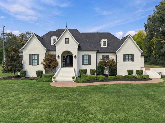 9455 Coles Ferry Pike, Lebanon, TN 37087