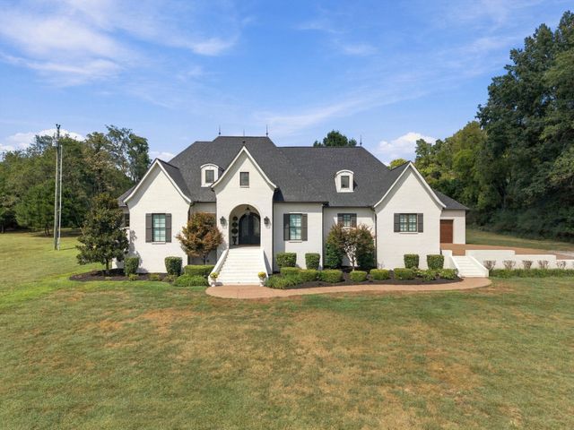 9455 Coles Ferry Pike, Lebanon, TN 37087
