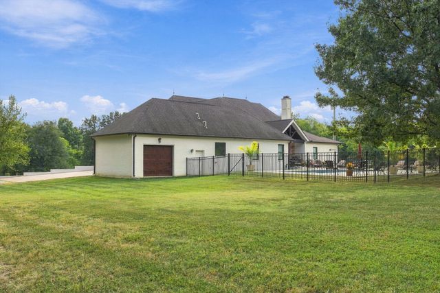 9455 Coles Ferry Pike, Lebanon, TN 37087