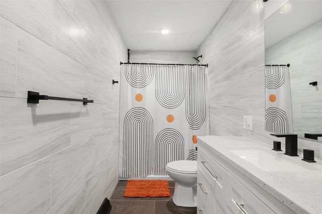 421 Cherokee Drive, Fremont, MI 49412