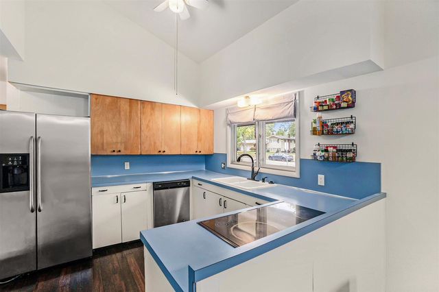 421 Cherokee Drive, Fremont, MI 49412