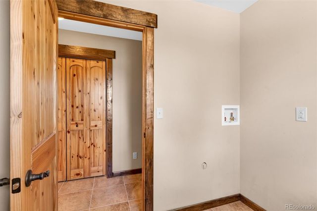 2100 County Road 310, Westcliffe, CO 81252