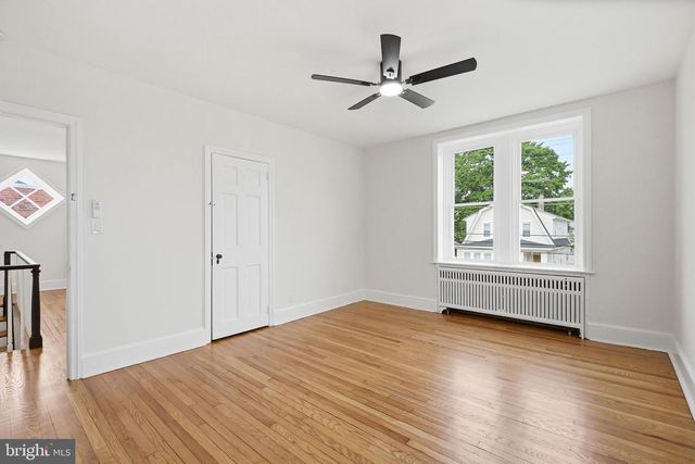 161 E AVON RD, Brookhaven, PA 19015