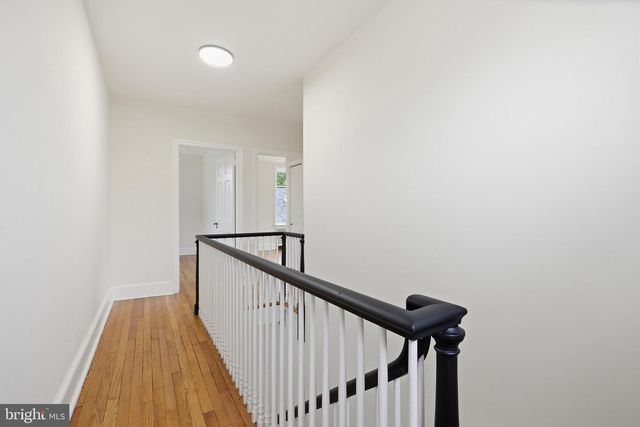 161 E AVON RD, Brookhaven, PA 19015