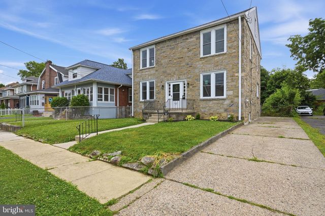 161 E AVON RD, Brookhaven, PA 19015