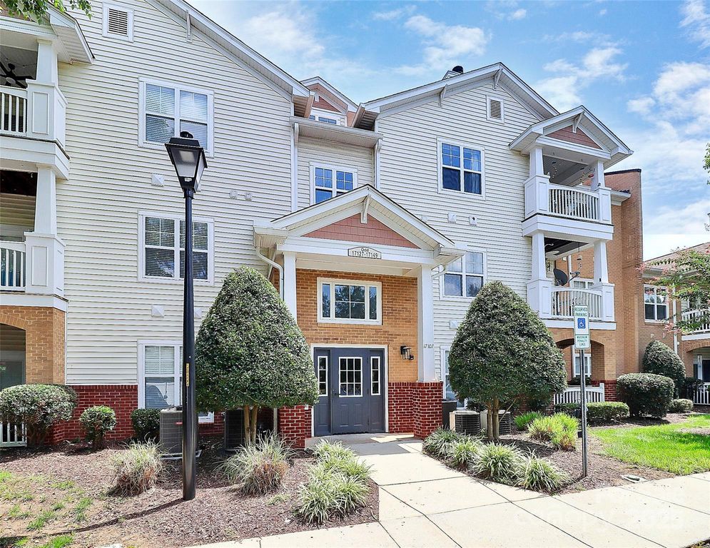 17149 Red Feather Drive, Charlotte, NC 28277