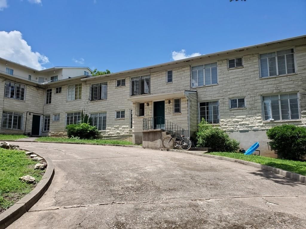 3202 Grooms ST F, Austin, TX 78705