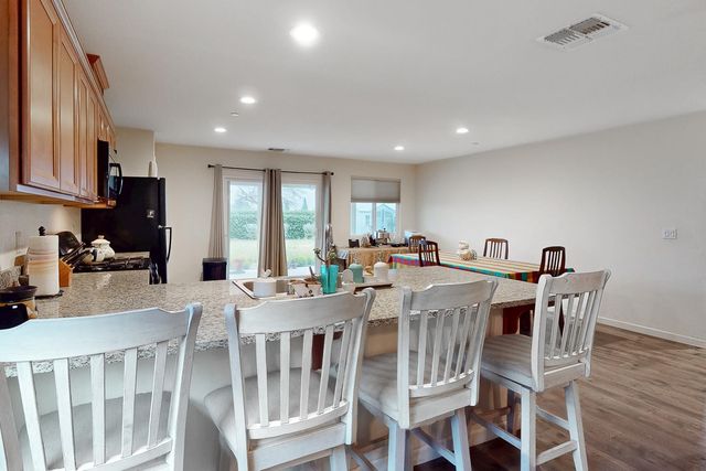 1344 Ladyfern St, Plumas Lake, CA 95961