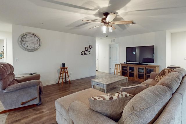 1344 Ladyfern St, Plumas Lake, CA 95961